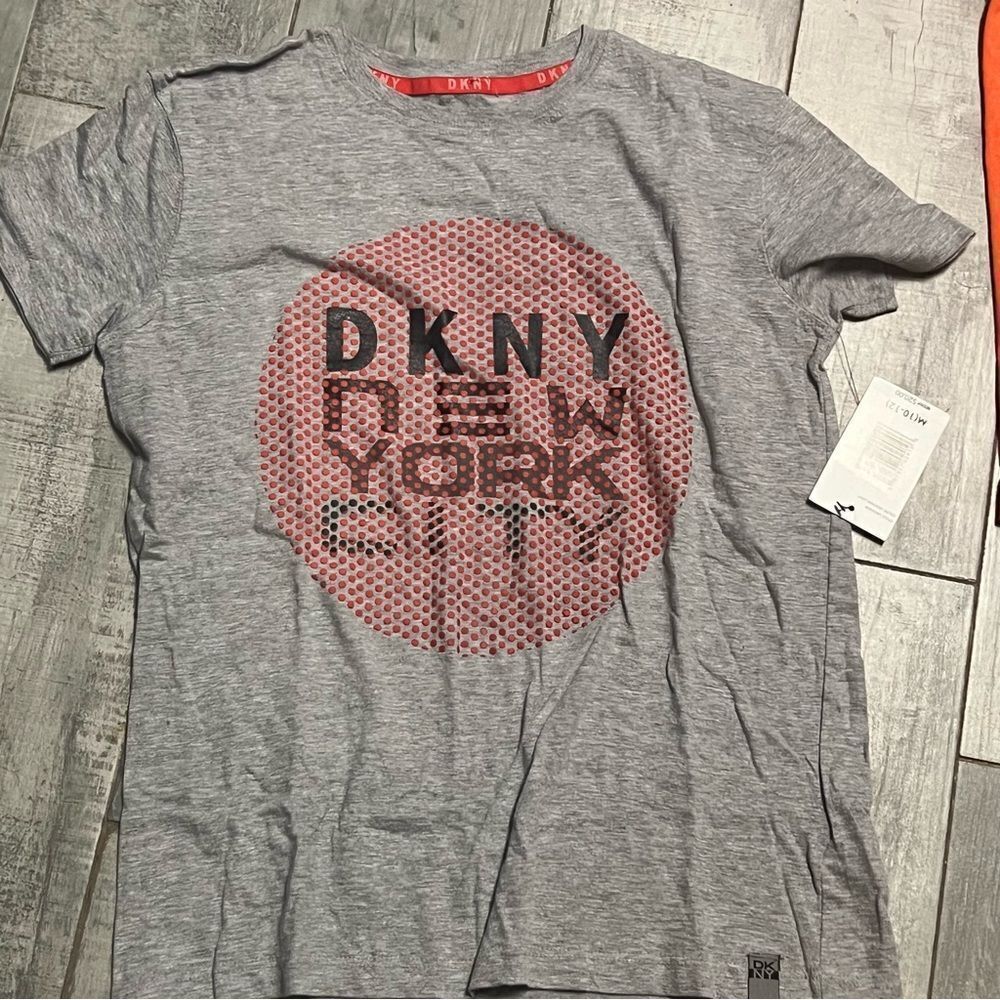 NWT DKNY Red Gray Tee Shirt M